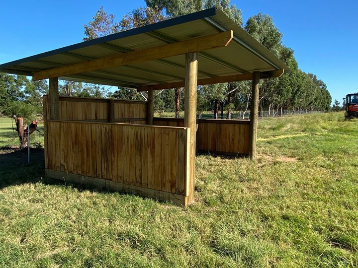 horse paddock shelters